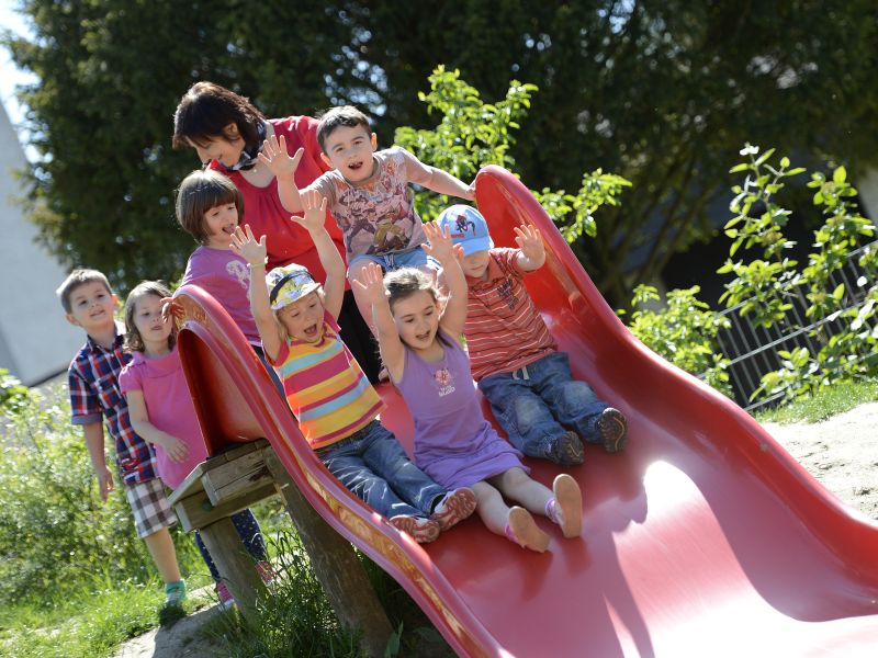 Kindergartenhelfer*in : Caritas Jobs